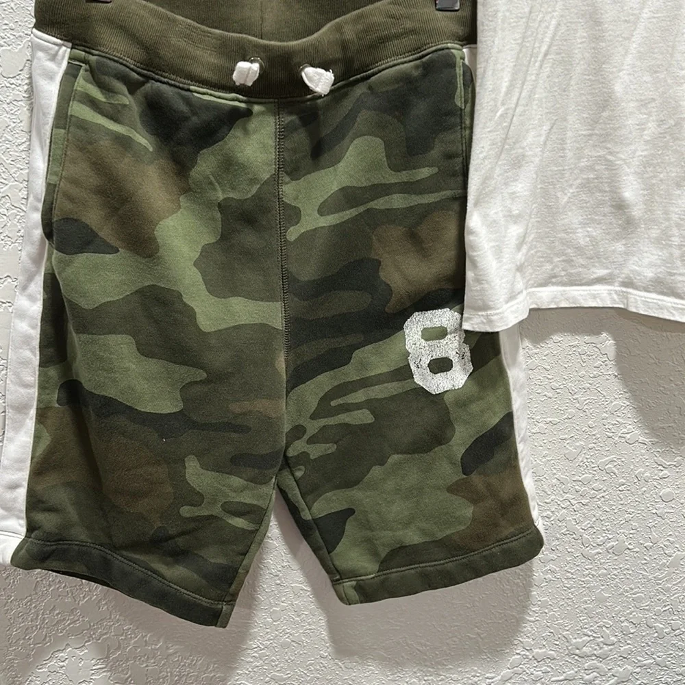 GAP kids white and green boys SET size XXL GUC